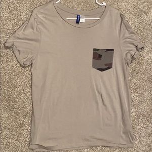 H&M pocket tee